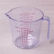 Мерный стакан 600мл пластиковый (11.5*11см)