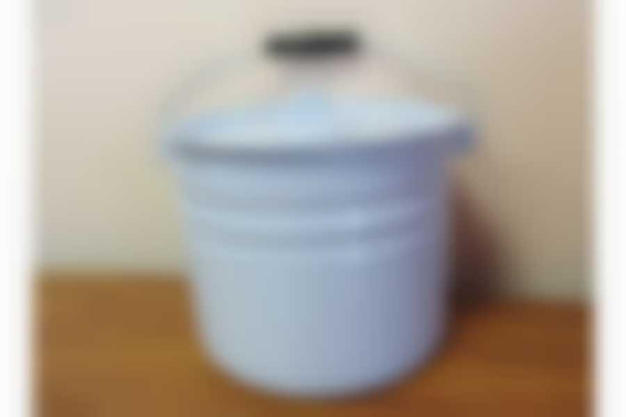 Ведро 9л с крышкой 1221Ц