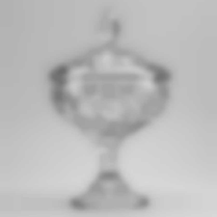 Конфетница на ножке с крышкой Crystalite Bohemia "Пинвил", Н=15 см