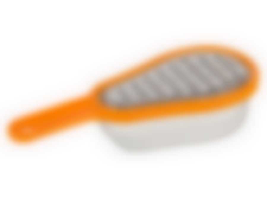 ТЕРКА С КОНТЕЙНЕРОМ 16*6*3,5 СМ.НЖС+ПЛАСТИК