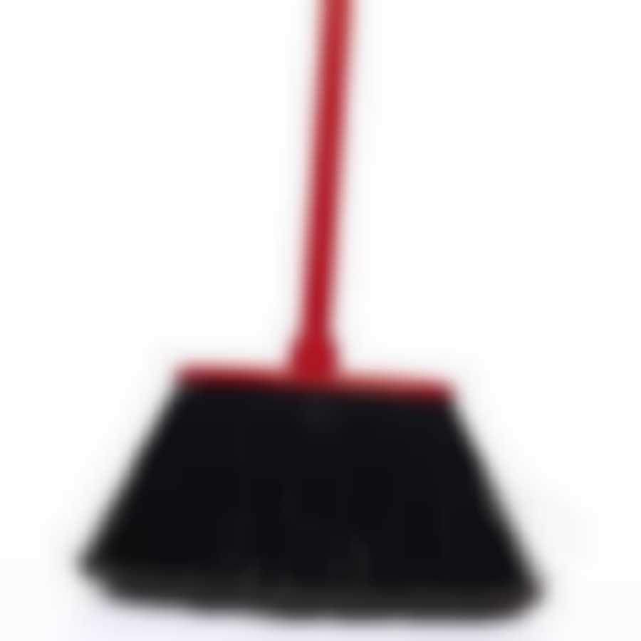 Веник с черенком Комфорт-люкс (жесткий) (цвет в ассортименте)