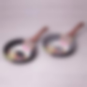 Сковорода Ø24см с антипригарным покрытием "гранит" из алюминия с ручкой "под дерево" (черная, серая)