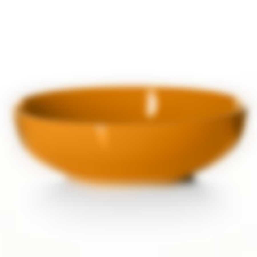 Тарелка оранжевая, диаметр 17,8 см, высота 5,4 см