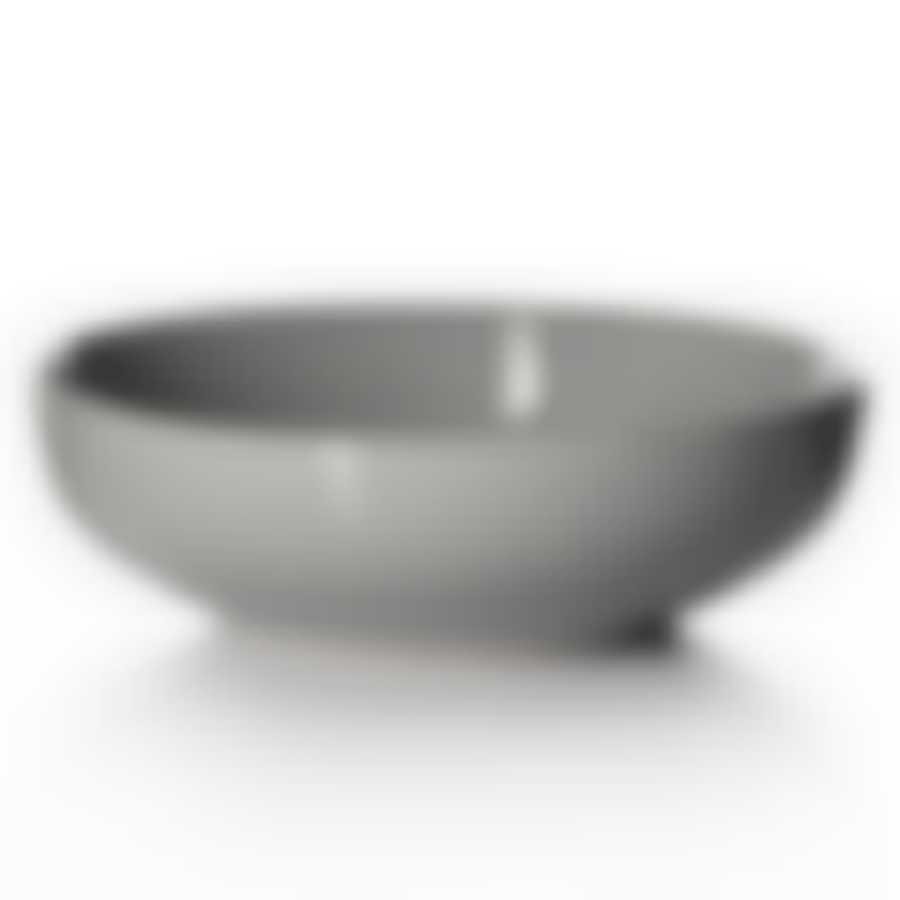 Тарелка серая, диаметр 17,8 см, высота 5,4 см