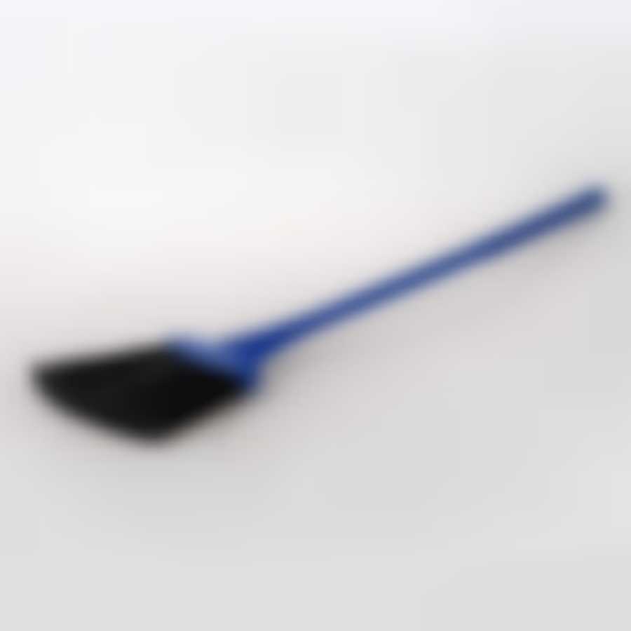 Веник жёсткий (цвет в ассортименте)