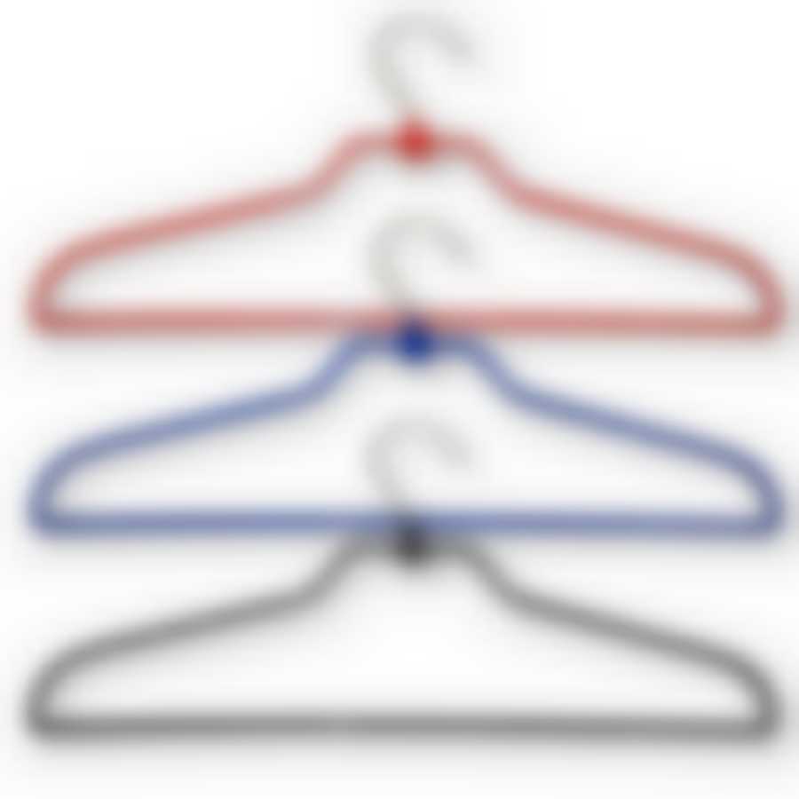 Вешалка-плечики металл 44-46 р 3 цв