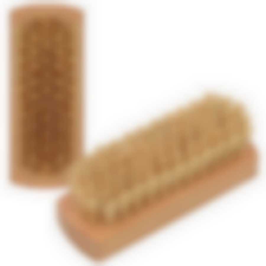 Щётка для обуви. Размер 10х3,6х1,6см, 59 пучков.  NEW