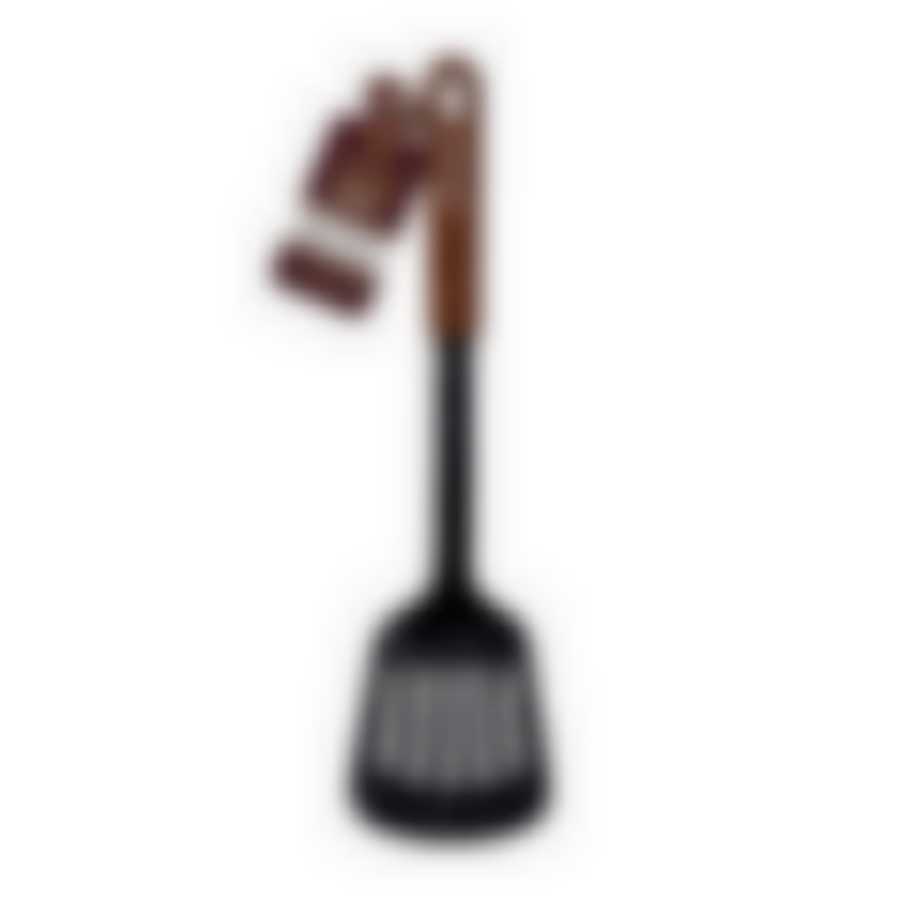 Лопатка с прорезями