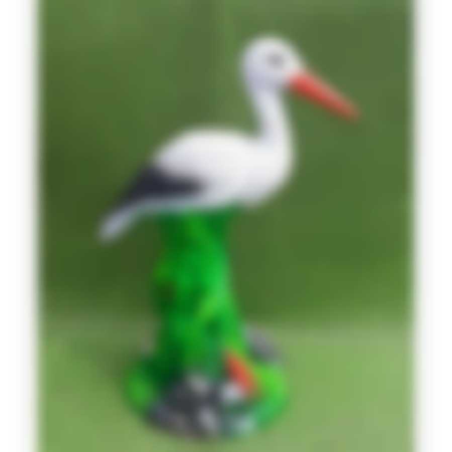 Садовая фигура "Аист в траве"