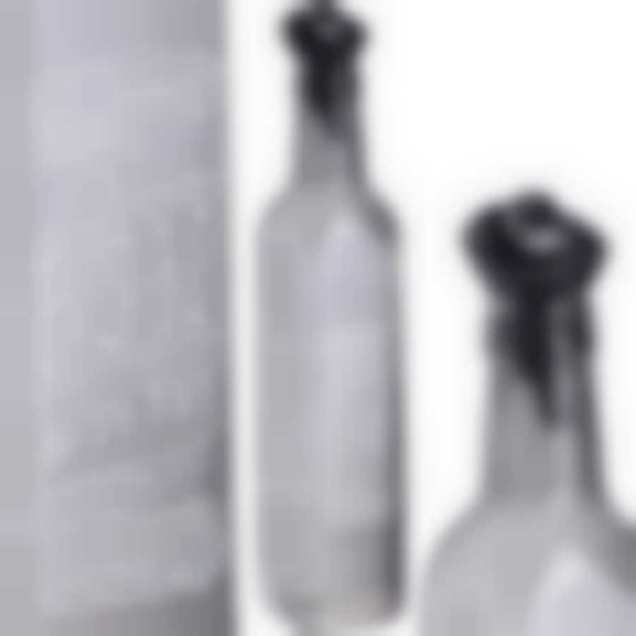 Бутылка д/масла 250 мл. чернаяMB