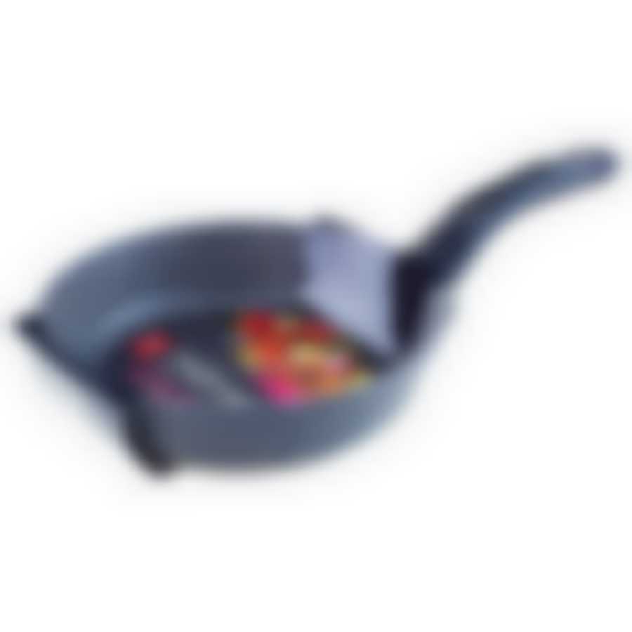 Сковорода литая 20см Мрамор ТМ Традиция, (ТМ2201)