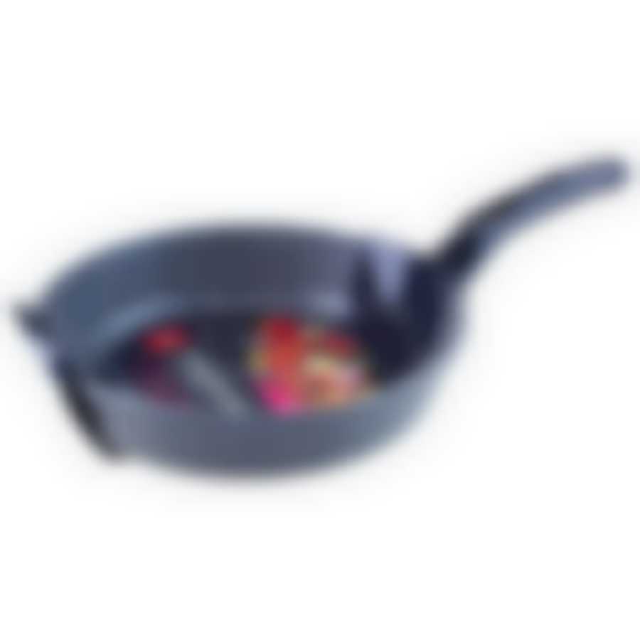 Сковорода литая 24см Мрамор ТМ Традиция, (ТМ2241)