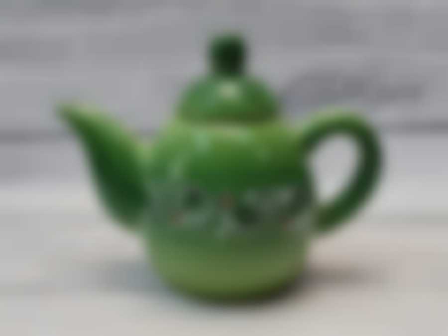 Чайник мал нов