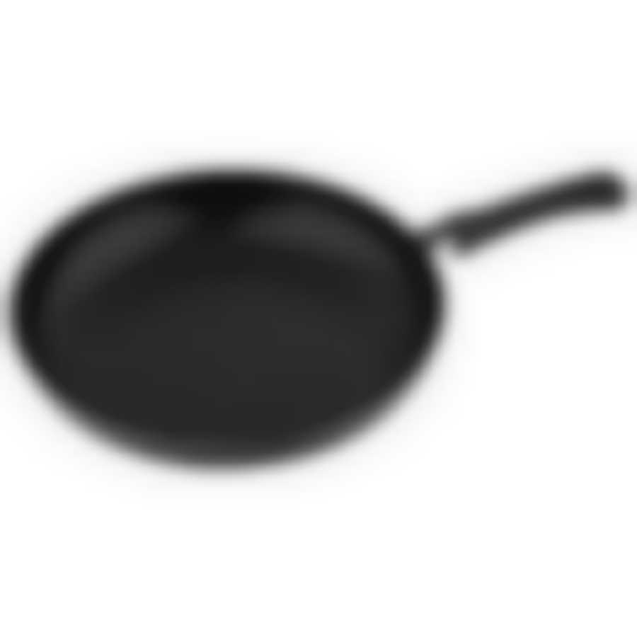 Сковорода штампованная 28 см