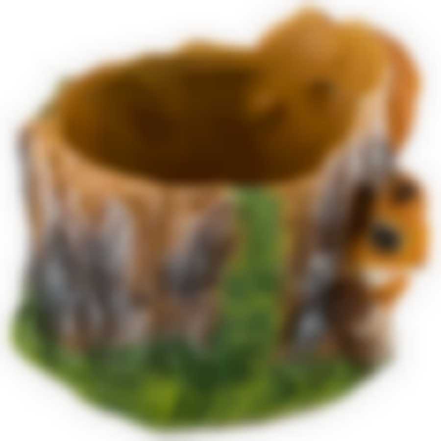 Кашпо "Белочка на пне"