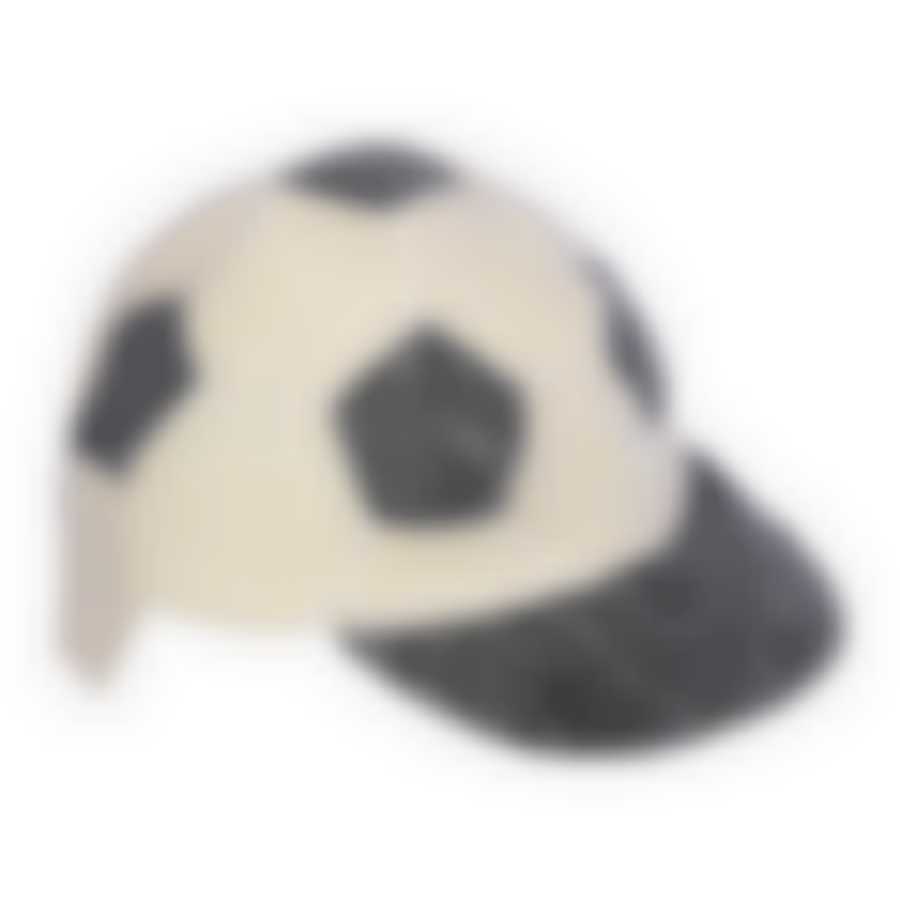 Шапка "Футбольный мяч"