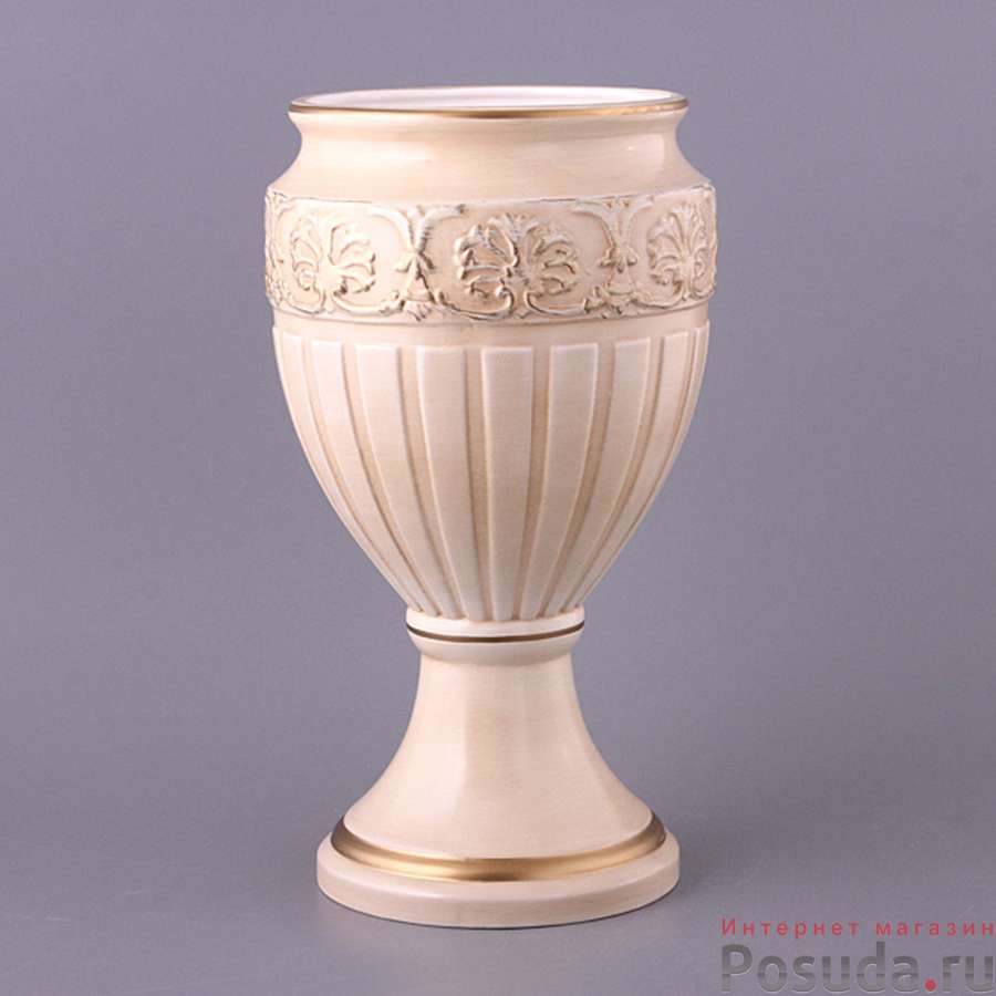 Декоративные вазы, кувшины и чаши